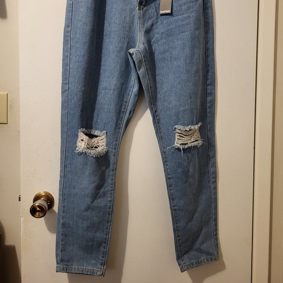 boohoo blue high waist distress mom jeans - Picture 2 of 2
